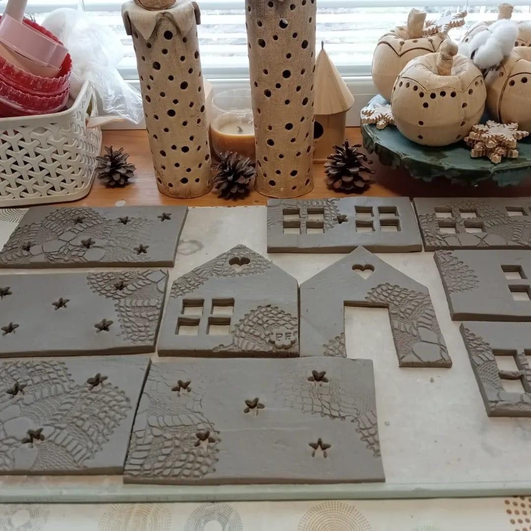 Monday Craft Night - Gingerbread Houses with Elena - November 17, 2025 - 6:00 - 8:00pm