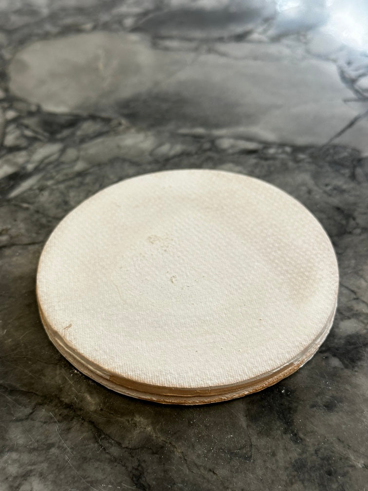 Cookies in two sizes
