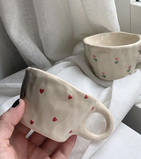 Sunday Crafternoon - Mugs - November 10th - 3:00-5:00pm