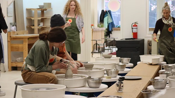 SUNDAY MORNING:  10am - 12:30pm BEGINNER AND ALL LEVELS POTTERY WHEEL  FEB 18- MAR 24, 2024